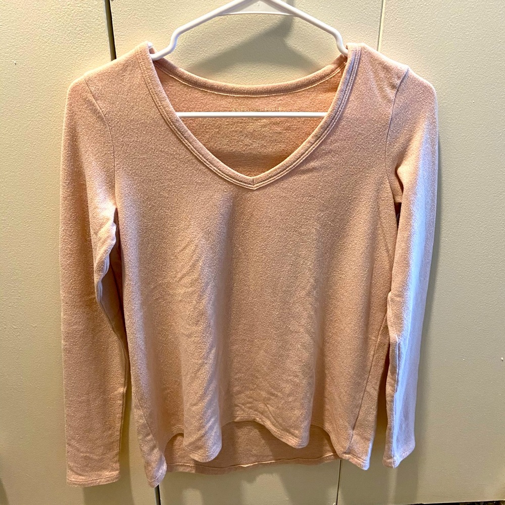 Americann Eagle cream sweater